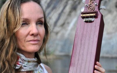 Colaboración especial de Sofi Gibson: Mantra y Música Medicina en Vivo · Jueves 31 de julio · 20:00 h  · Yoga en Deporte en la Feria · Cubo de Colores Pompidou · Paseo de la Farola (Terraza)