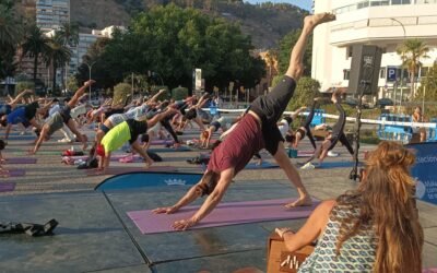 📷(Fotos y vídeos) Gracias por vuestra participación en “Yoga en Deporte en Feria 25. El arte de sentirse bien”. Y resultado del sorteo para la beca para el Máster de Perfeccionamiento en Yoga.